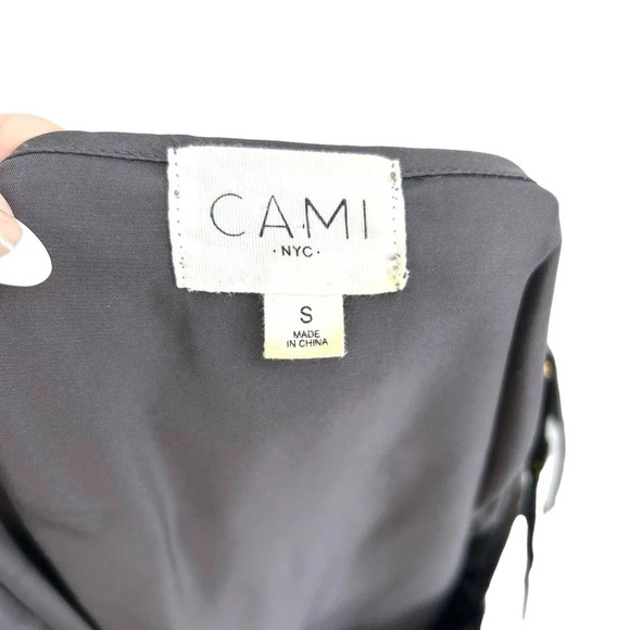 Cami‎ NYC Samantha Cold Shoulder Silk Top In Slate Gray Silk Size Small - Picture 7 of 9